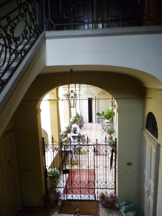 Luisa In Palazzo Bianchi Apartment Parma Exterior photo